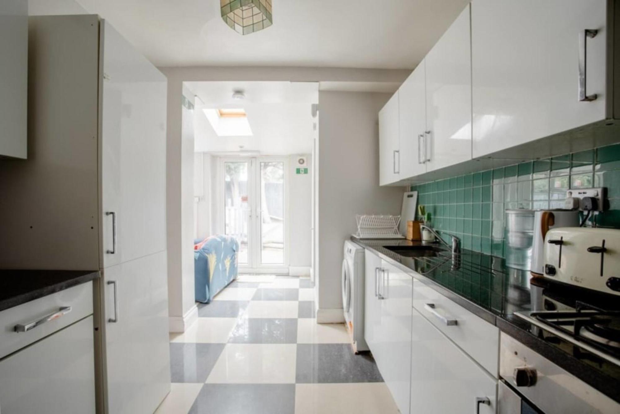 Aparthotel London comfy doubles Exterior foto