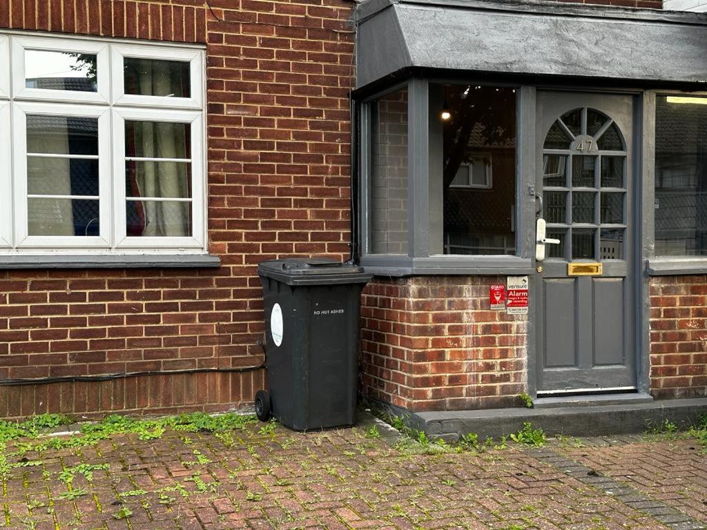 Aparthotel London comfy doubles Exterior foto